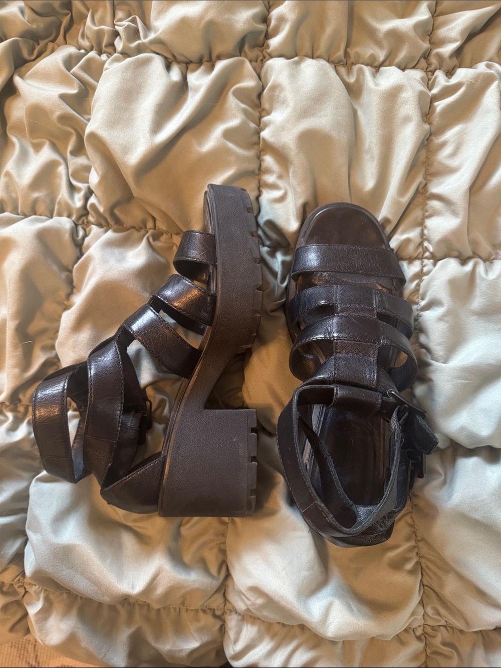 Women’s Strappy Platform Sandals - Black Leather